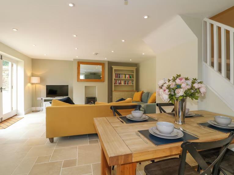 9 Rectory Lane photo 2