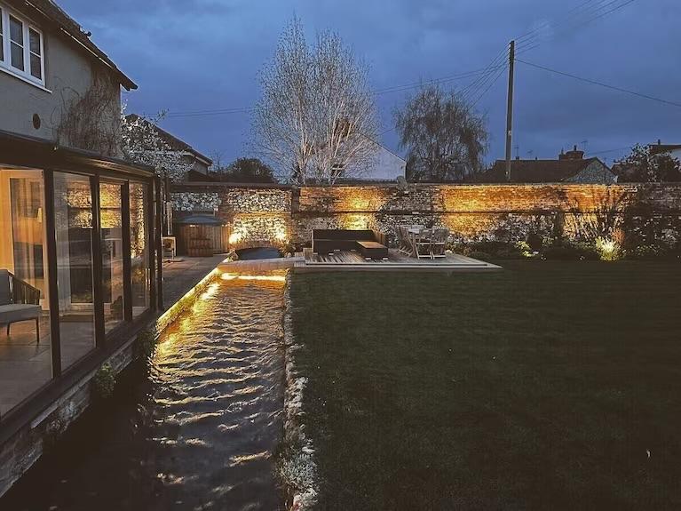The Old Chequers